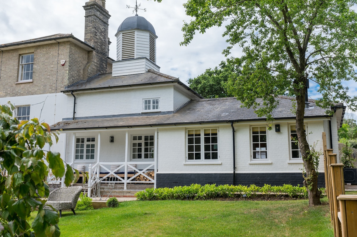 Bell Tower Cottage