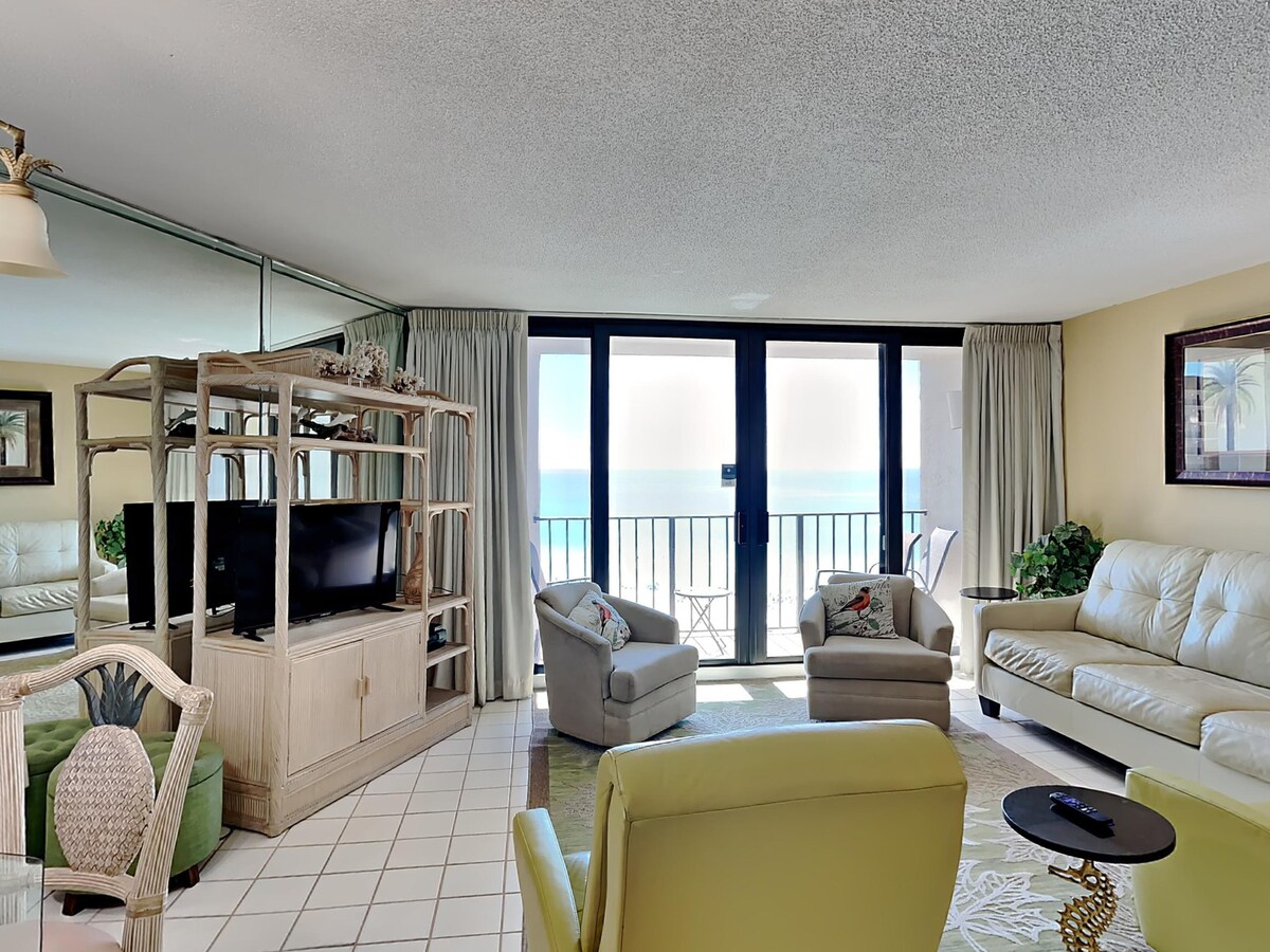Edgewater Tower I #908 | Gulf-Front Pool!