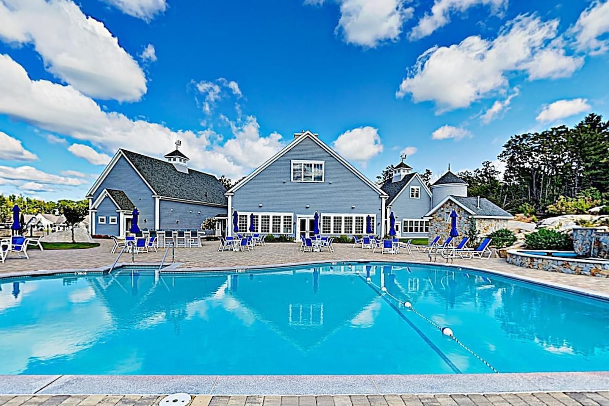 Experience The Magic Of Maine In 3 Br Cottage Loaded With Amenities Inc. Pool