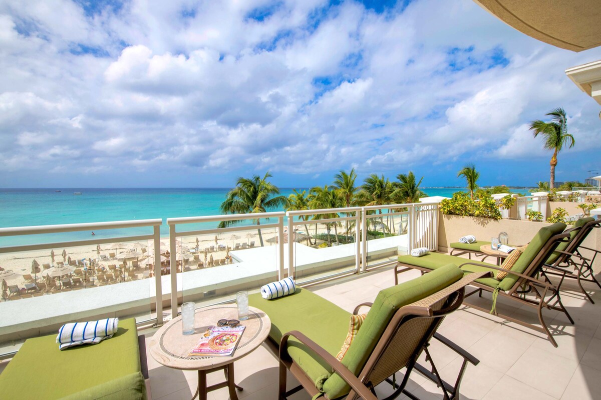 Beachcomber 15 by Grand Cayman Villas