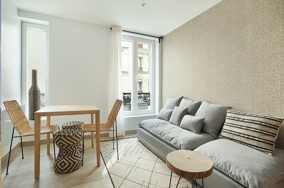 Cozy apartment in the center of Paris 2 bedrooms