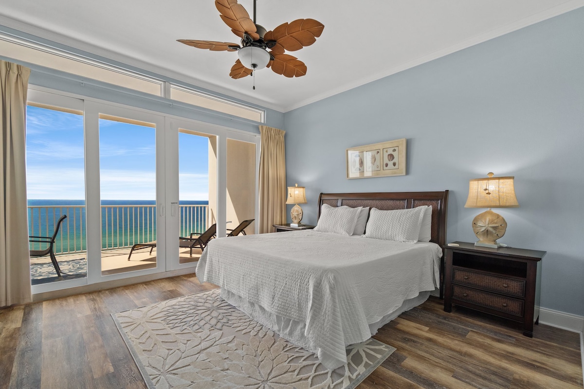 Penthouse and Ocean Views at Laketown Wharf 2120