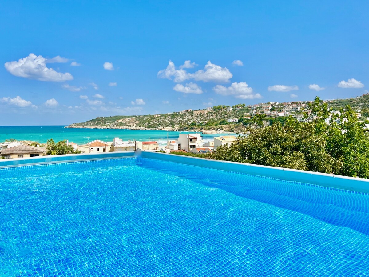 Beach Villa Evgenia with private pool