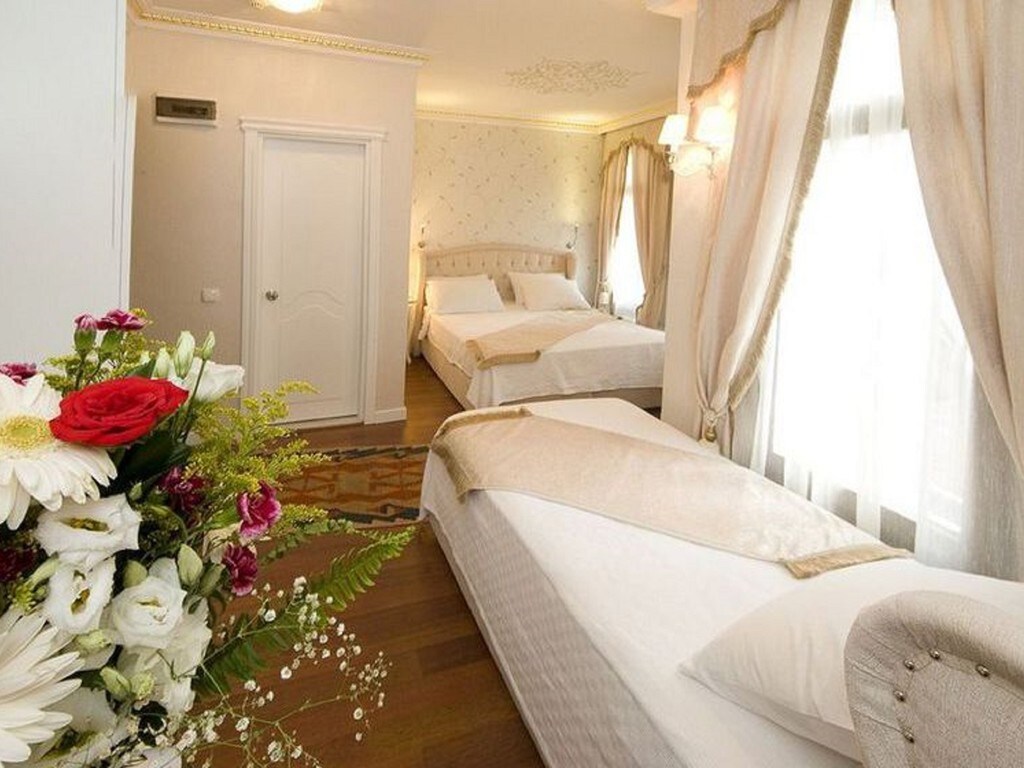 Fuat Bey Palace - Standart Triple Room