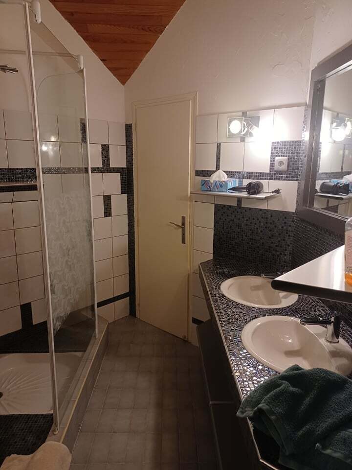 Double or Twin room with private bathroom