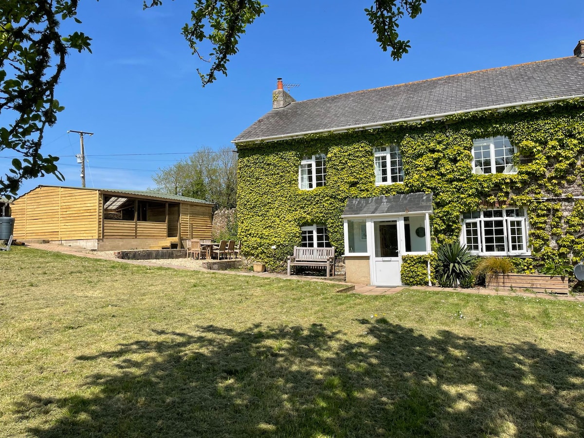 The Farmhouse, Fowey