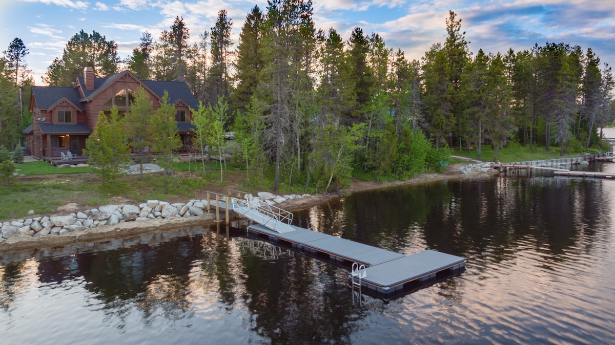 Lakeside Paradise Cabin with Private Boat Dock and