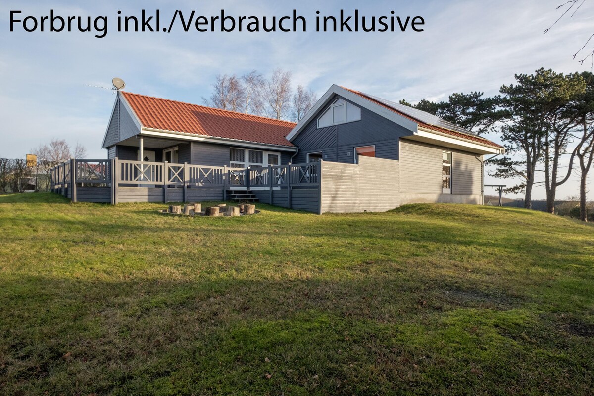 Amazing home in Knebel with 3 Bedrooms