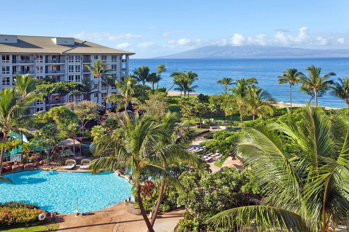 Upscale Ocean Front Condo -Westin Kaanapali South!