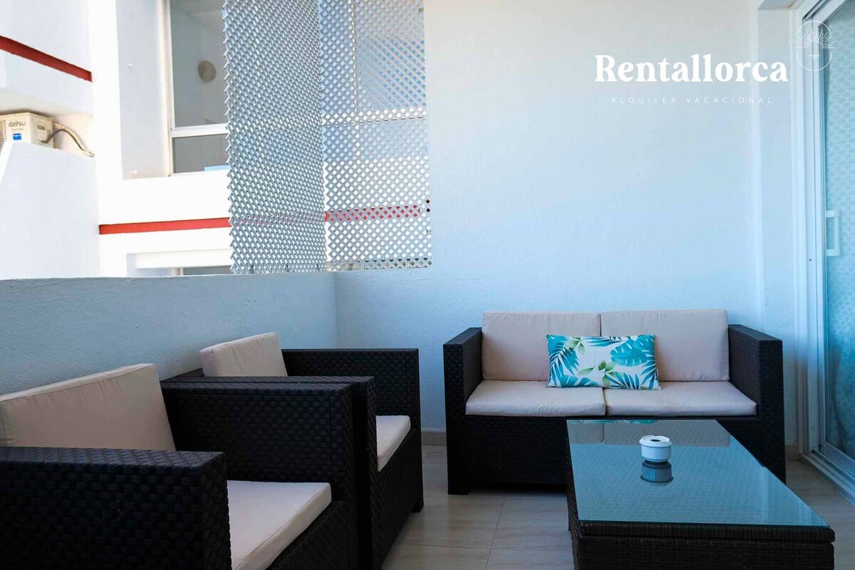 Alcudia Sea Apartment by Rentallorca
