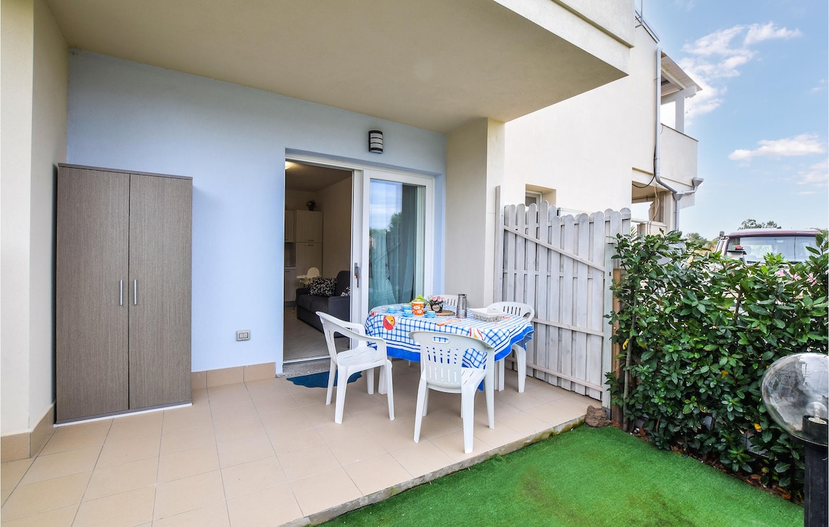 Lovely home in Viddalba with kitchen