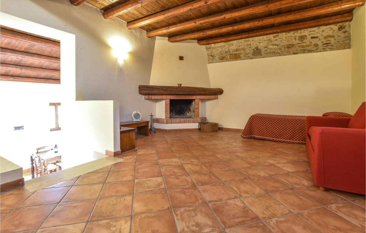 Gorgeous home in San Giuseppe Jato with WiFi