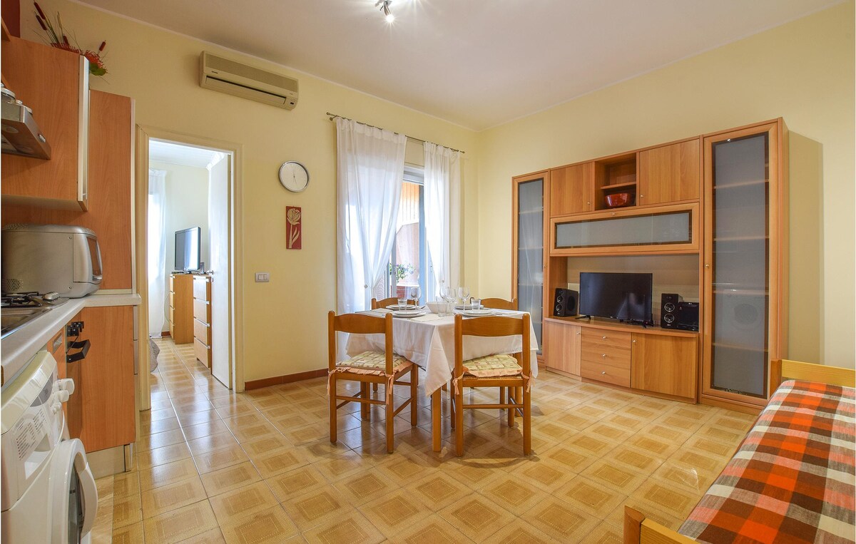 Awesome apartment in Recanati with 1 Bedrooms