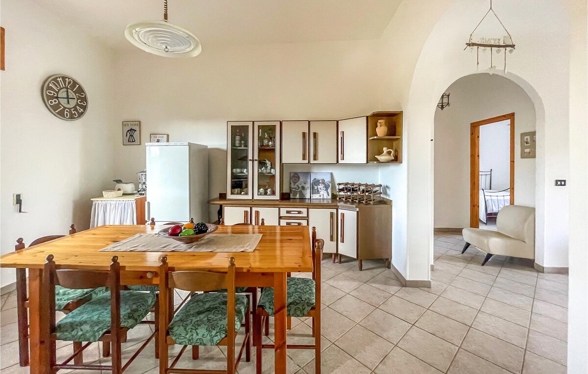 Lovely home in Alessano with WiFi