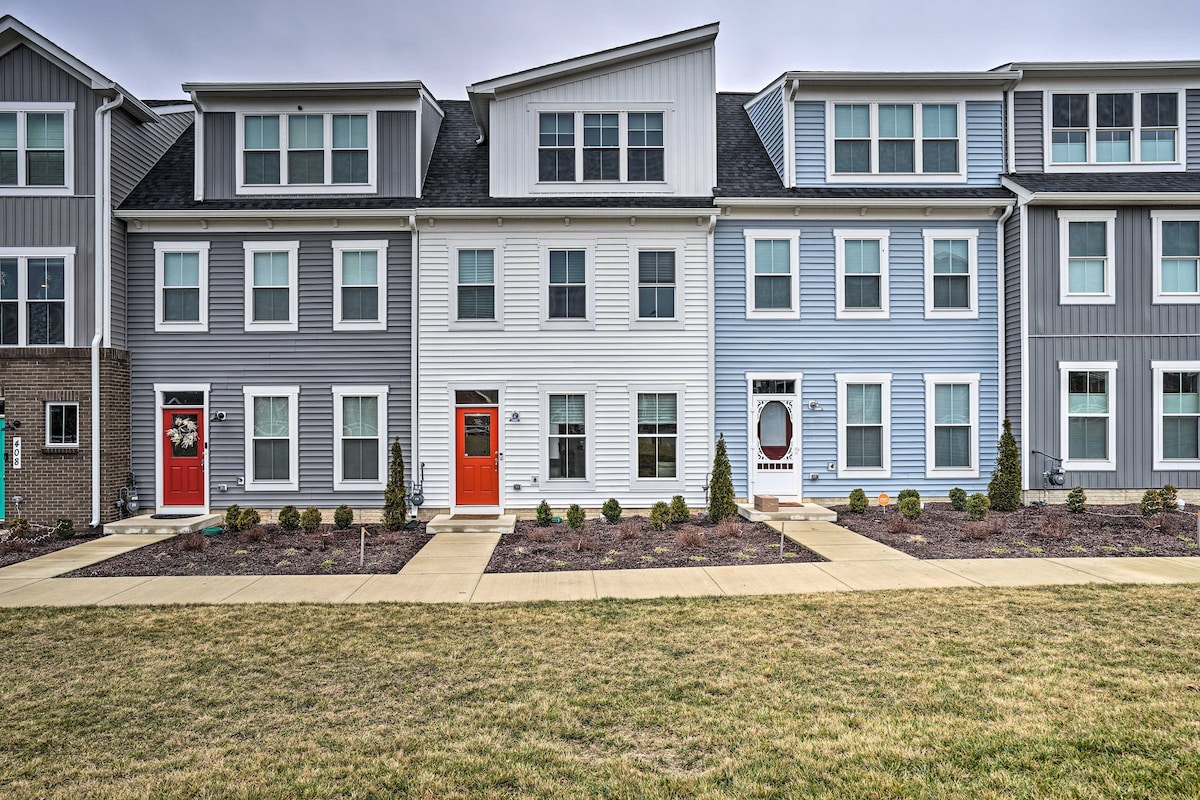 Modern Townhome 4 Mi to Downtown Frederick!