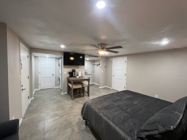 NW Executive 1BR with Laundry Room and Parking