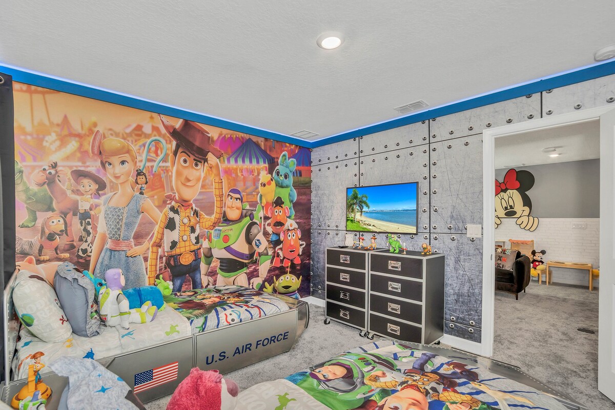 Beautiful Villa Themed Game Room-4509TB