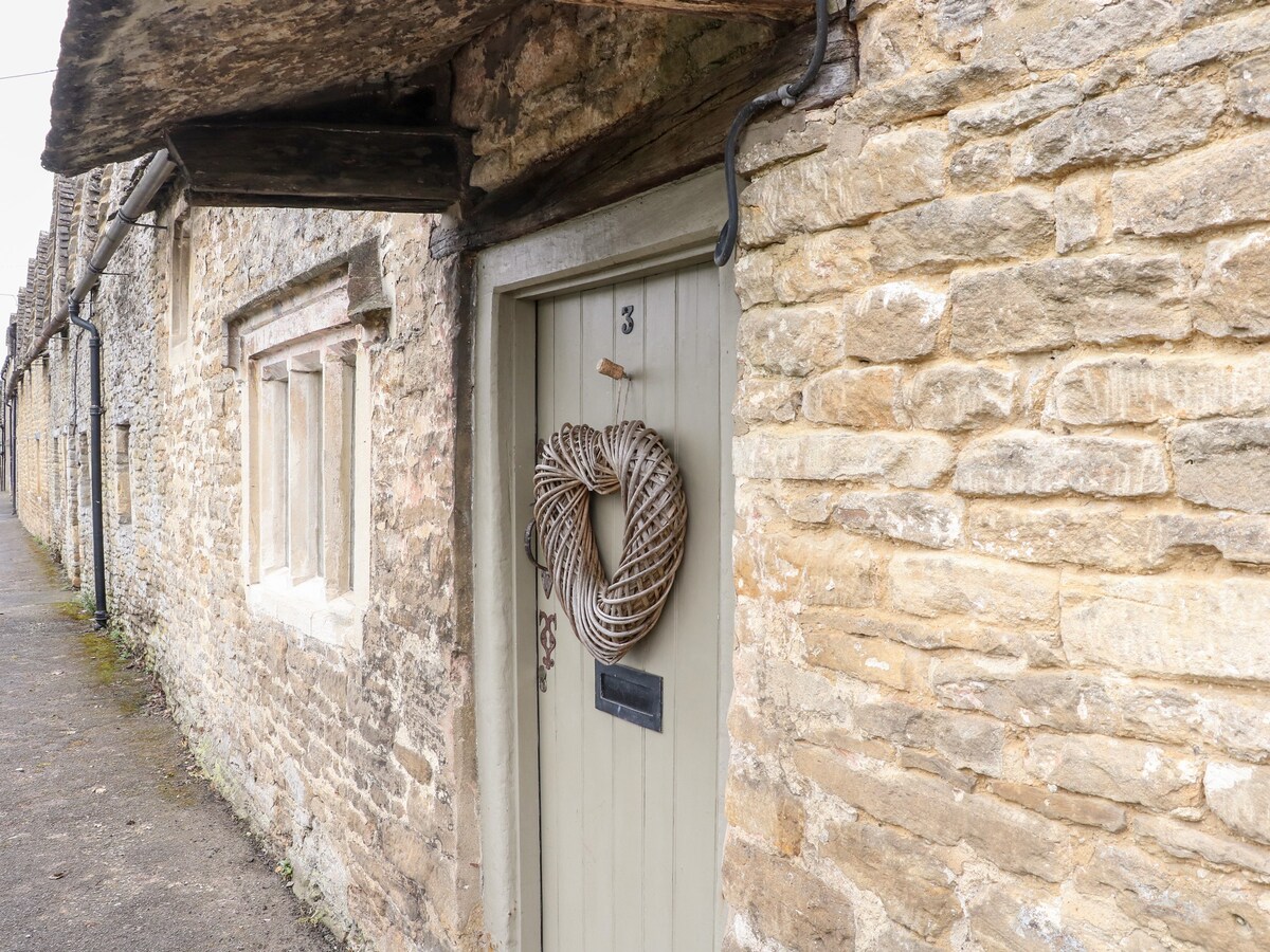 The Cottage and The Studio