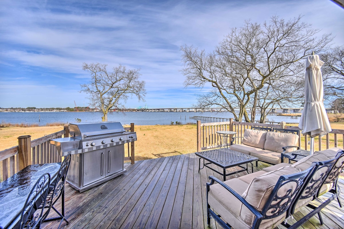 Portsmouth Waterfront Vacation Rental w/ Deck