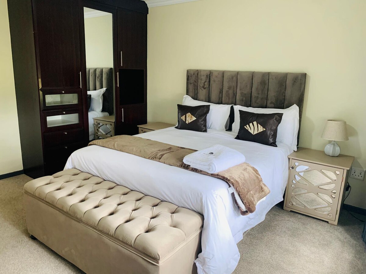 The Midlands Hotel  - Standard Family Room