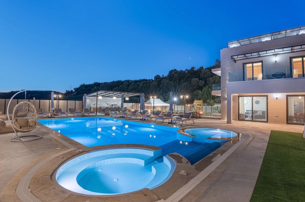 Luxurious Villa Micha - With 150m² Pool