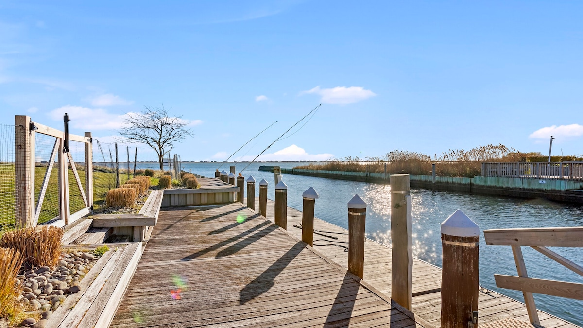 4卧/2卫： East Quogue、恒温泳池、海滨