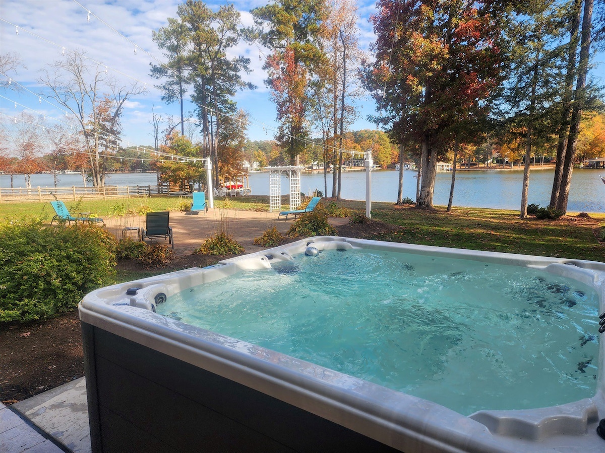 Endless Summer-Sleeps 34- Hot Tub + Movie Theater