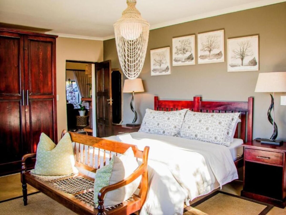 African Safari Lodge | Kudu Master Suite