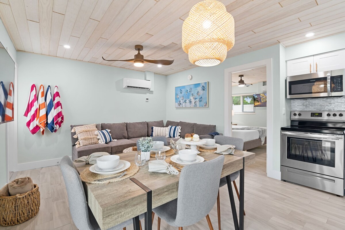 The Coral Reef | Located in Siesta Key Village!