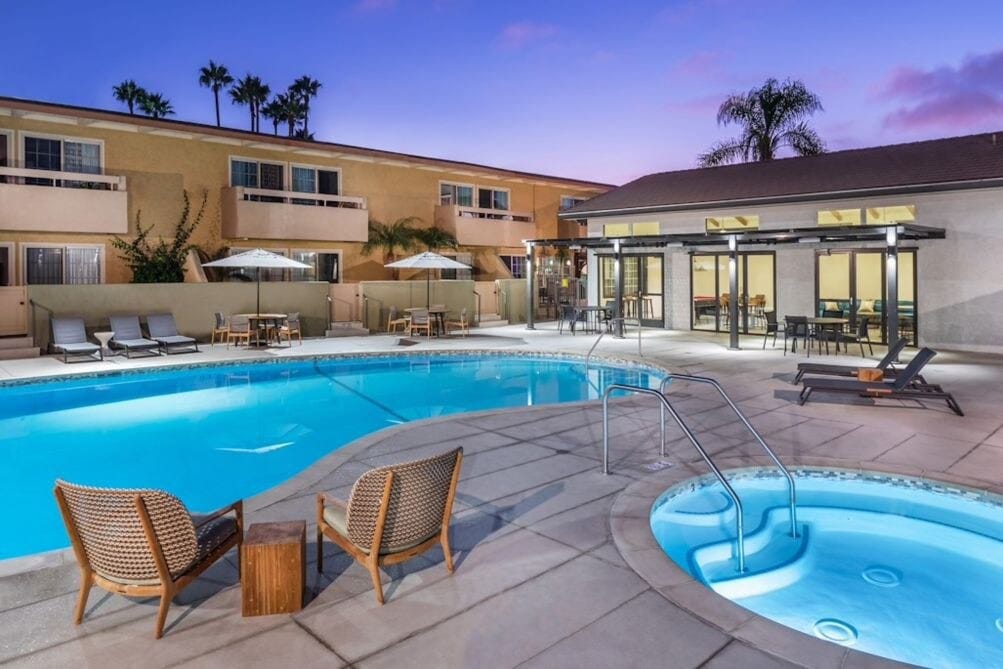 Luxury Solana Beach Hotel at Winners Circle Resort