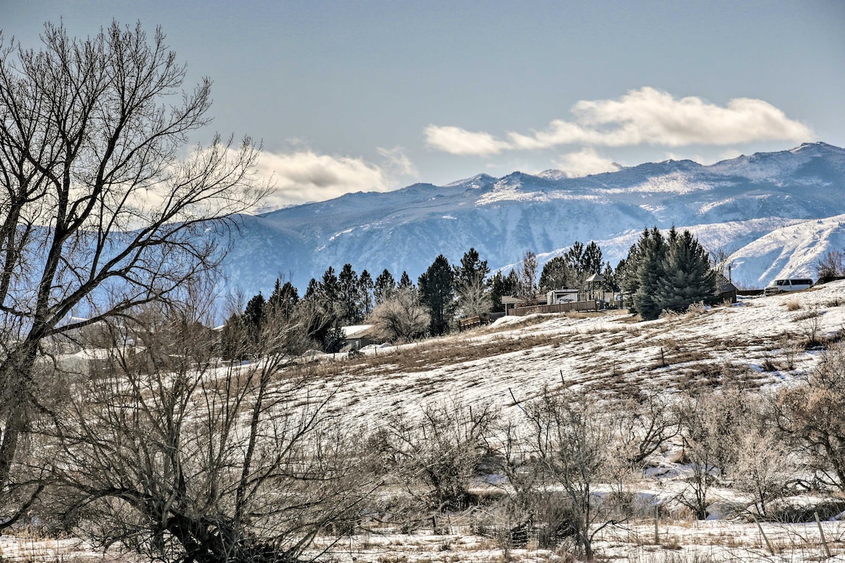 Stunning Sheridan Ranch Villa: Mountain View!