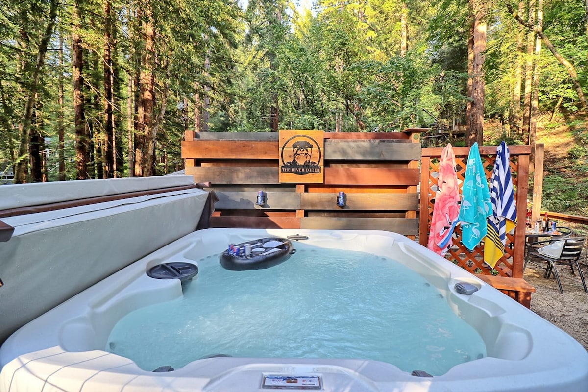 River Otter Hot Tub BBQ Fire Pit Russian River Gem