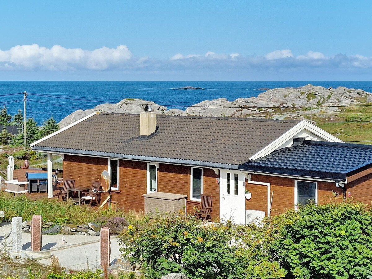 6 person holiday home in skudeneshavn