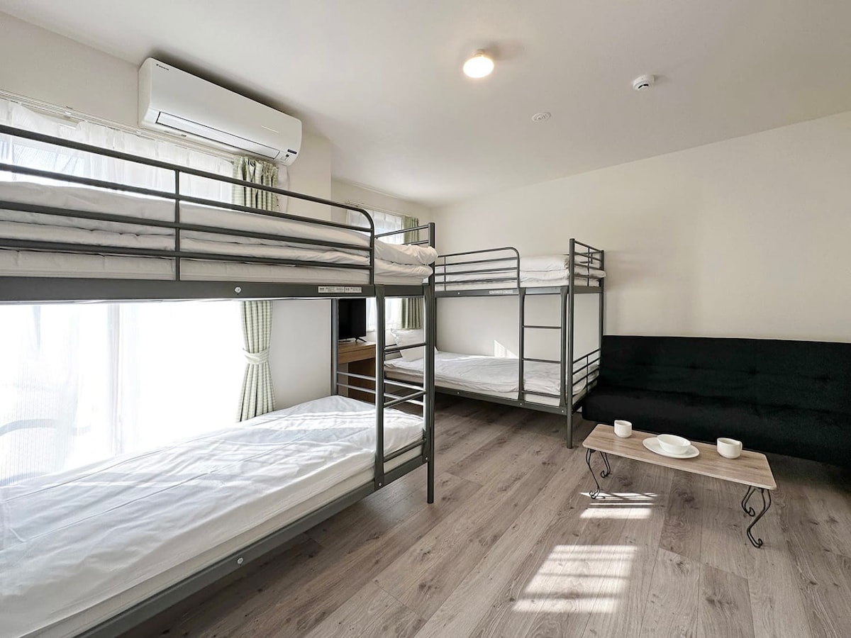 Onomichi迷人的1卧室公寓，可供4人入住
