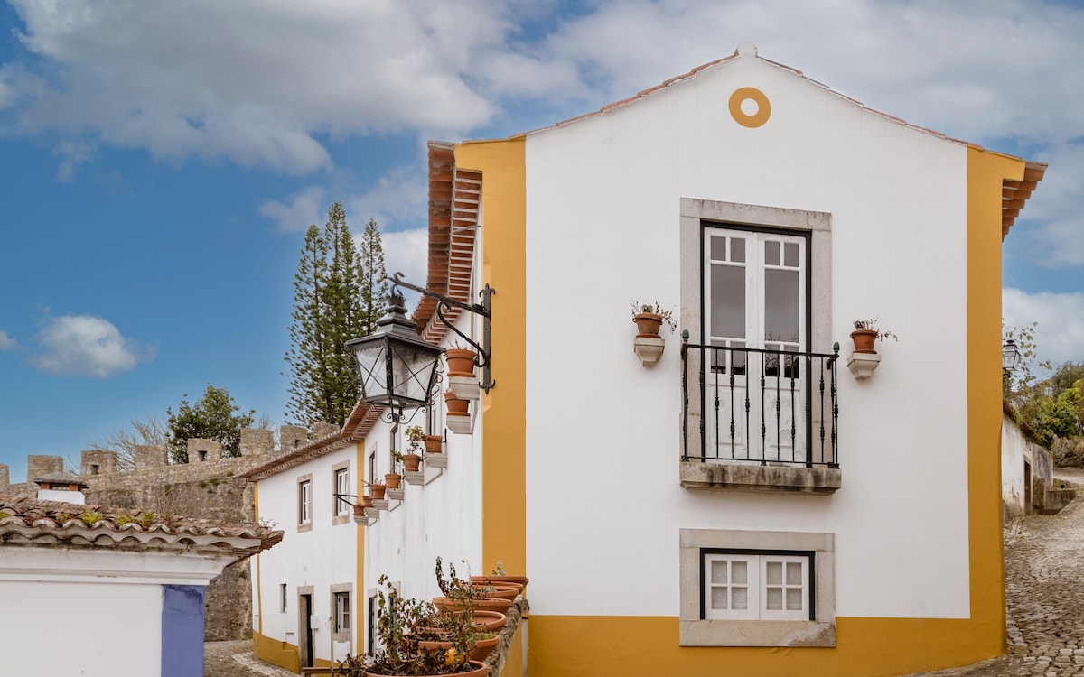 Casa S. Thiago Óbidos