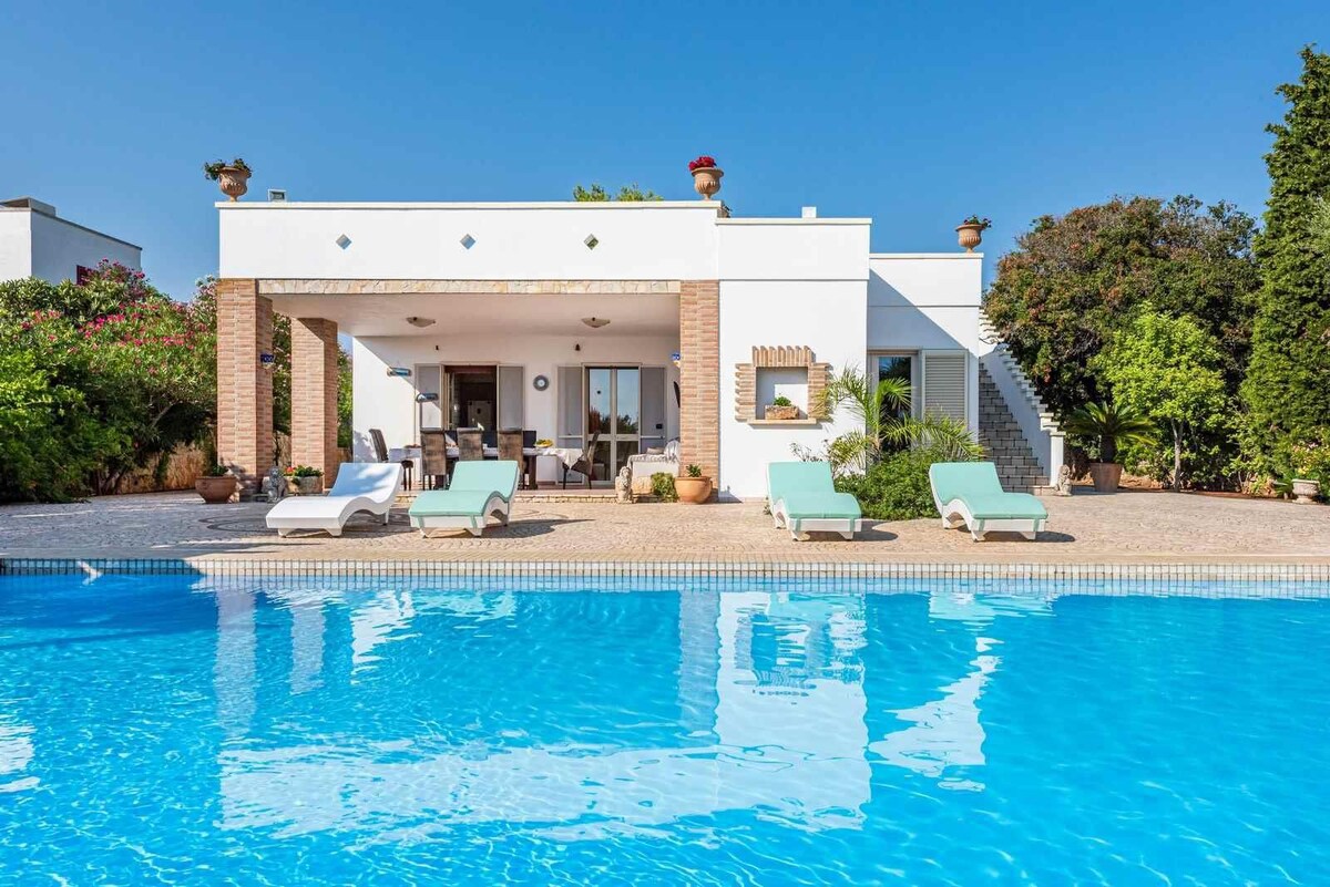 Villa Vanessa -  exclusive pool house in Leuca