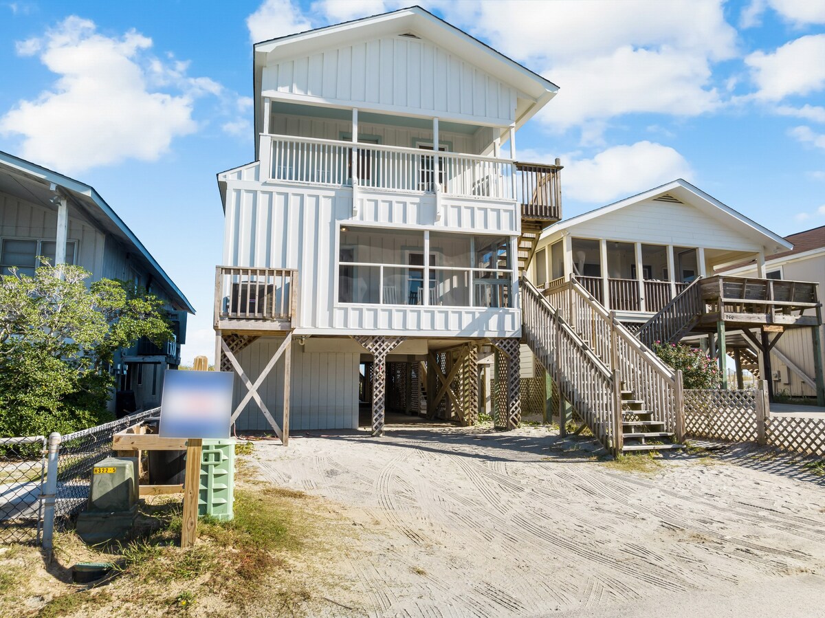 Thompson Down (Duplex) - Oceanfront w/Creek Dock