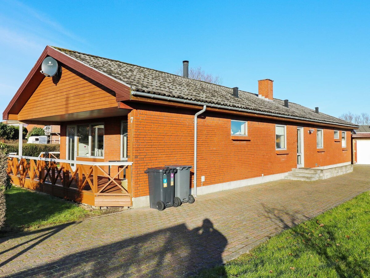 7 person holiday home in hadsund