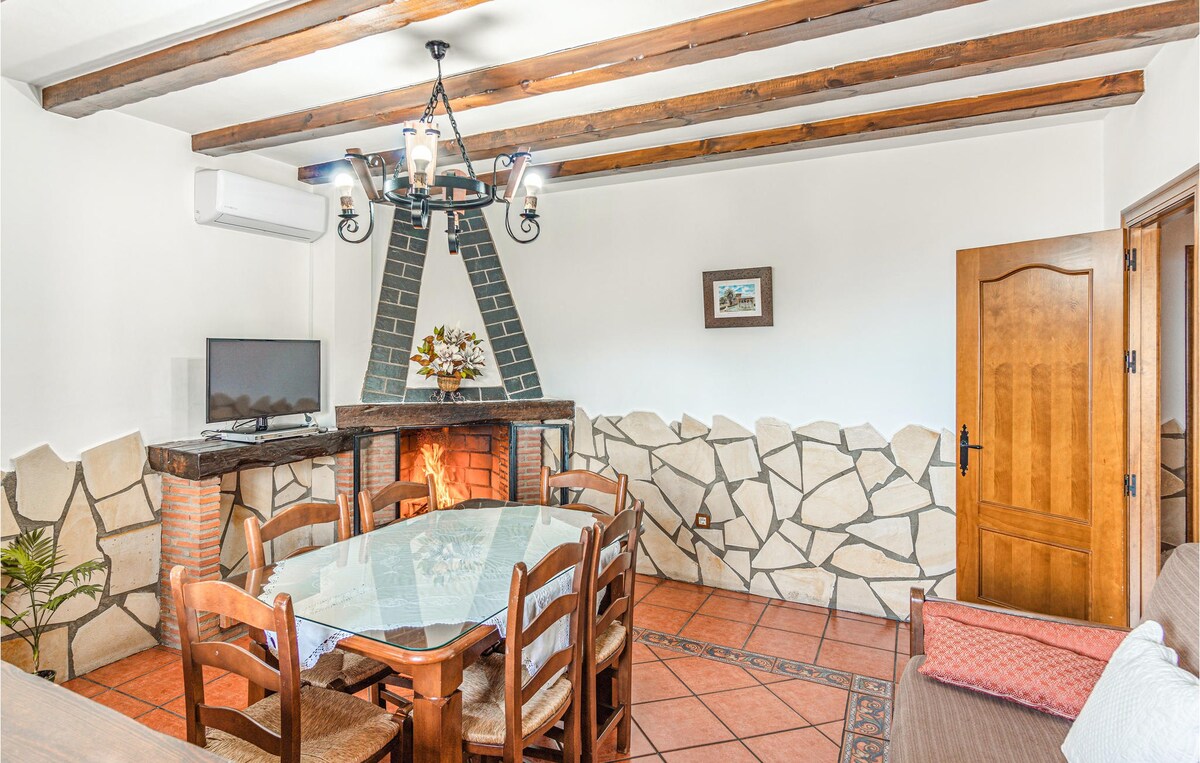 Nice home in Mecina Bombarón , WiFi and 2 Bedrooms