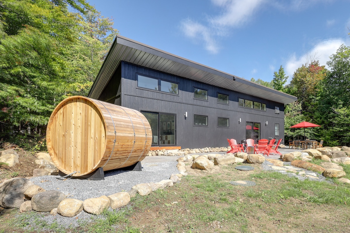 Adirondack Cabin Near Whiteface Mountain Resort!