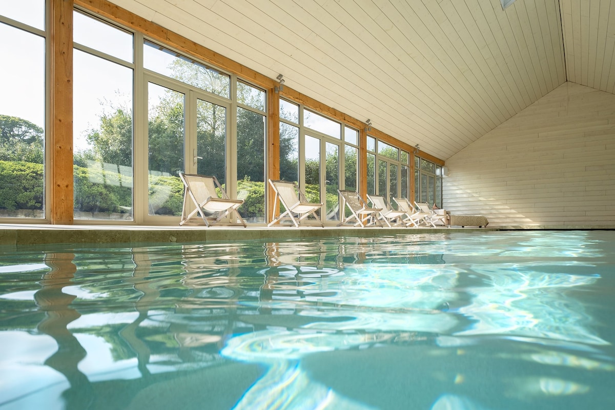 Deerleap at Lilycombe, luxury with big indoor pool