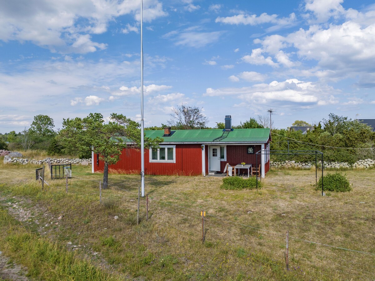 Nice summer cottage on northeastern Öland | Se0401