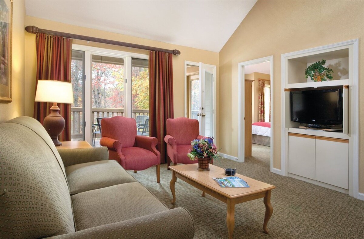 Resort at Fairfield Glade 2br suite, Friday check-