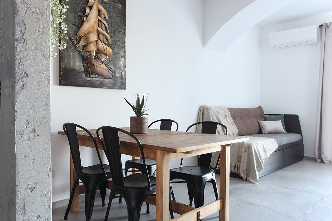 可供4位房客入住的公寓，位于阿尔贝雷利（ Alberelli ） ，面积36平方米（ 159397 ）