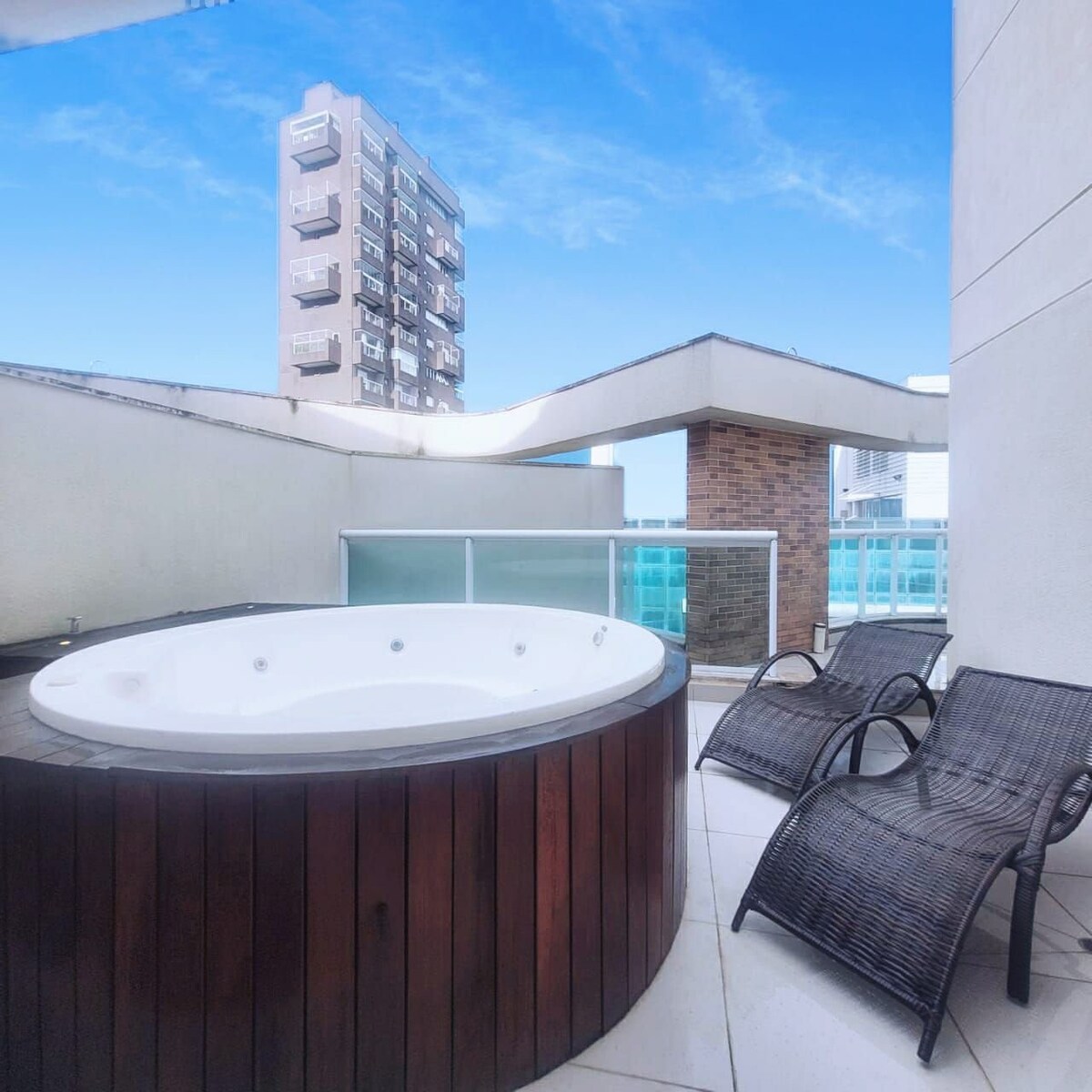 Book Santos— Estanconfor 2703— Jacuzzi e Vista Mar