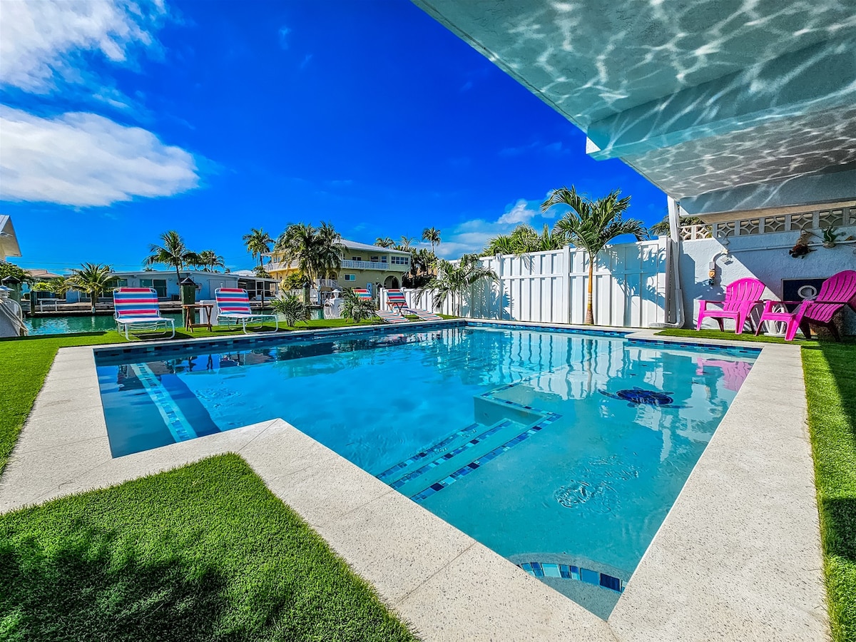 Reef Retreat 2 bed 2 bath w/private pool plus Caba