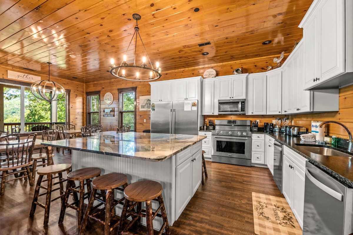 Gatlinburg Cabin Sleeps 60, Hot Tub, Shared Pool