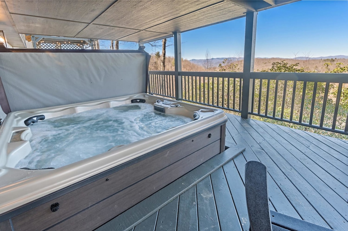 Amazing Mountain Views Hot Tub Dog Friendly