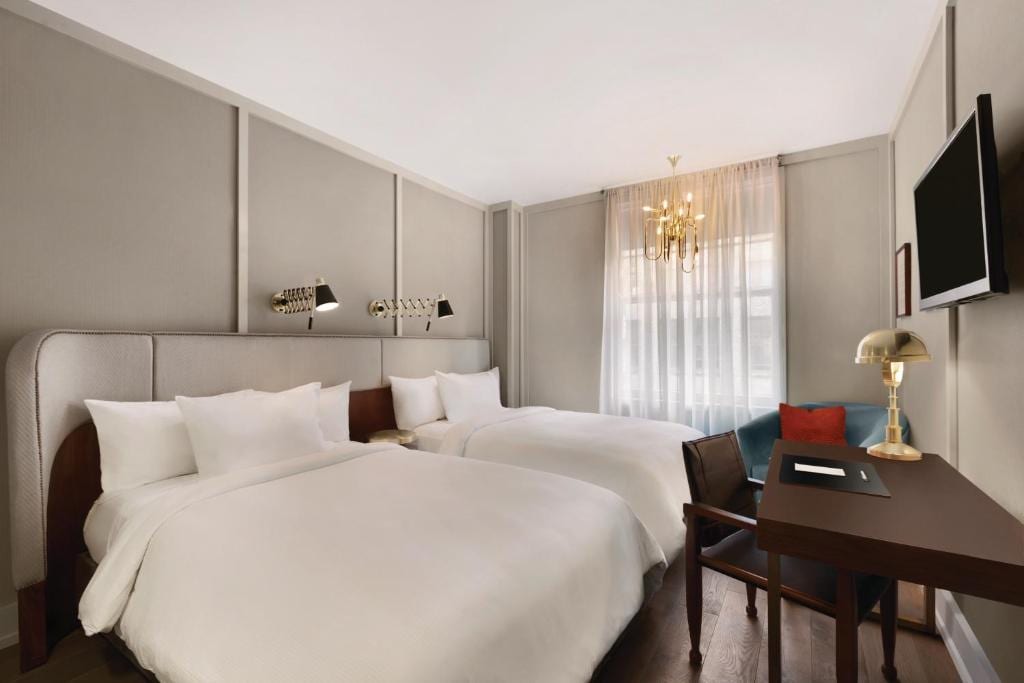 3 Deluxe Rooms at The Evelyn, Madison Square Park!