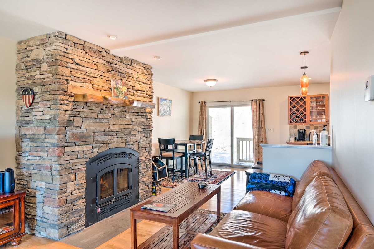 Bethel Townhome: 8 Mi to Sunday River Resort!